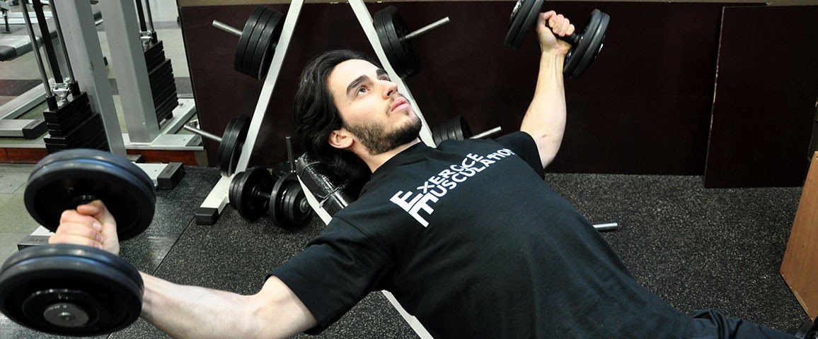 Écarté couché incliné - incline dumbbell flyes