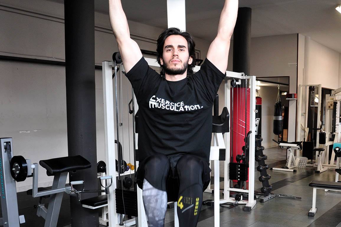 Relevé de jambes suspendu – Hanging leg raise